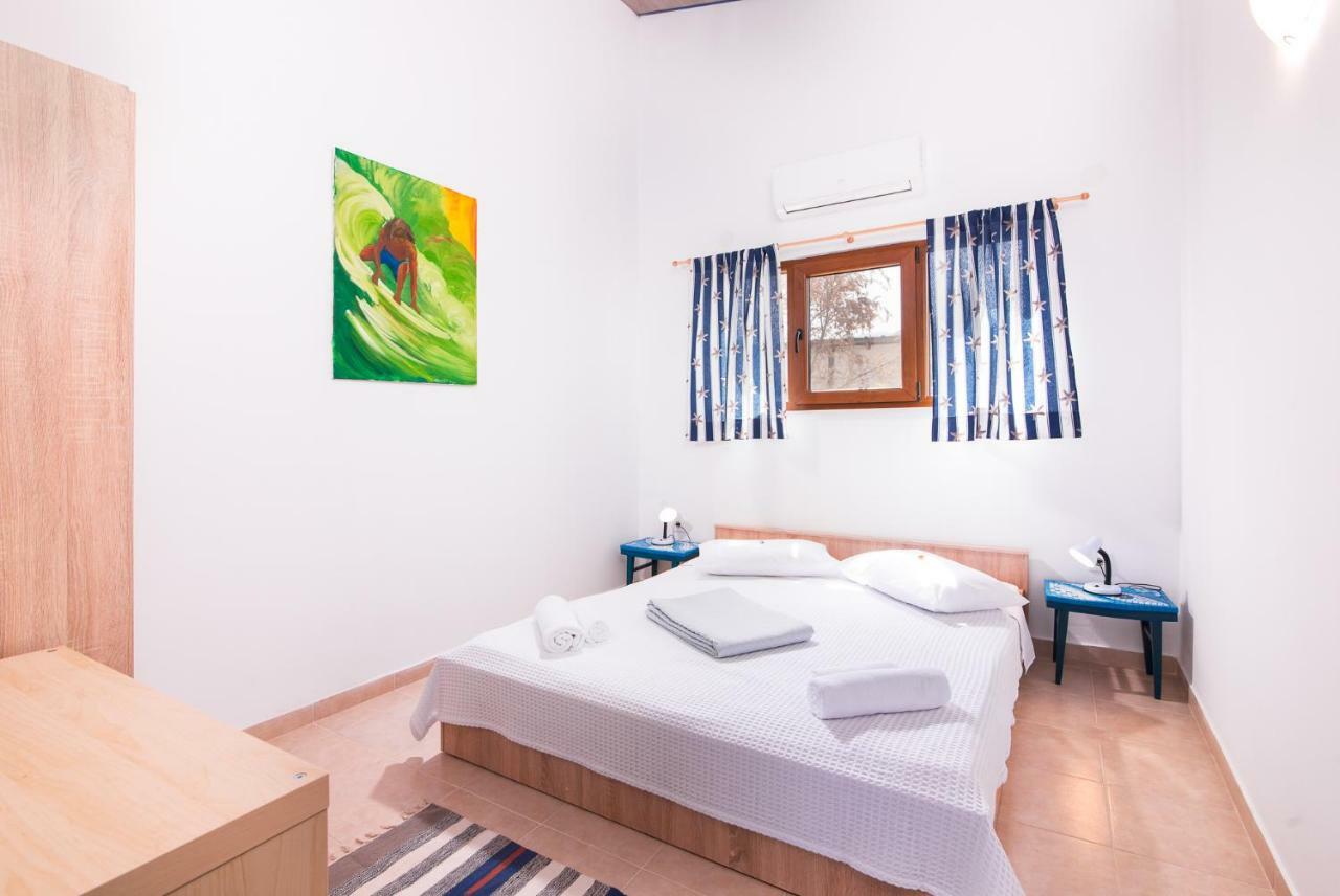 Aparthotel Blue Breeze Órmos Prínou Zewnętrze zdjęcie