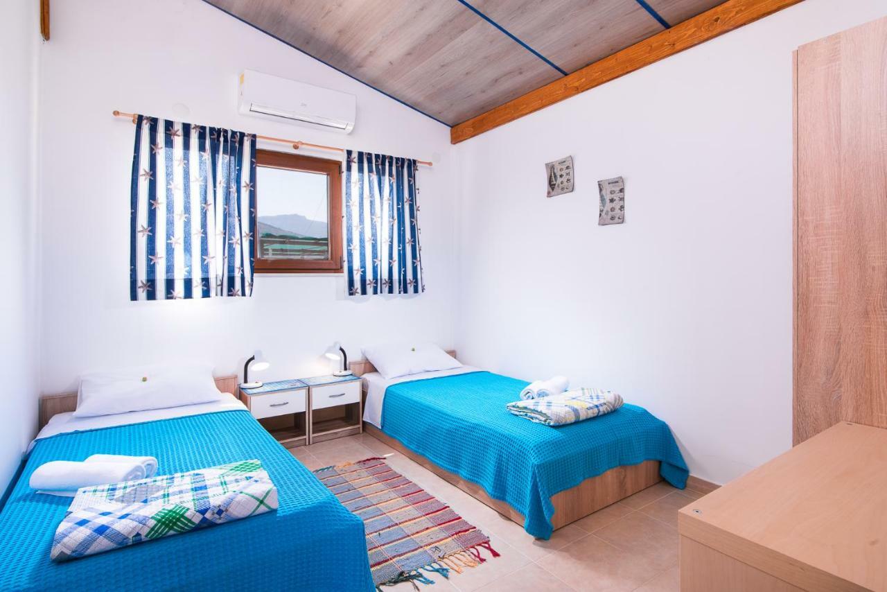 Aparthotel Blue Breeze Órmos Prínou Zewnętrze zdjęcie